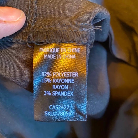 Lily Morgan Black High-Waisted Shorts β Size Medium π₯ - Picture 2 of 7